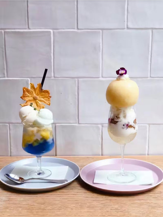 【福岡】病院内にあるまるごと桃のパフェ🍑