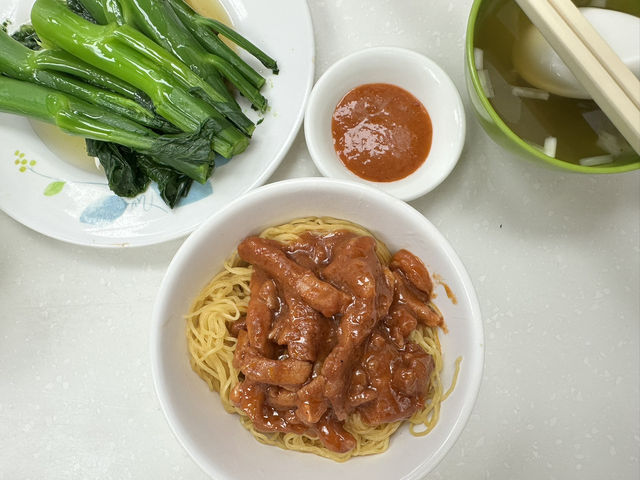 Mak noodle ร้านบะหมี่ที่ต้องกินเมื่อมาฮ่องกง 2025