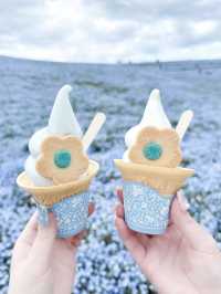 Spring Exchange | Summer-Exclusive Dreamy Blue Flower Field