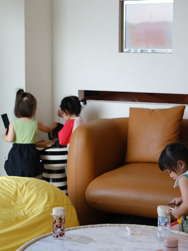 小姐妹樂呵呵吵著要再去的親子酒店