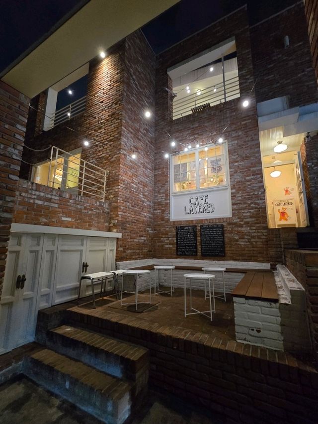 ✨【首爾必訪！Layered Yeonnam 韓式夢幻Cafe】☕