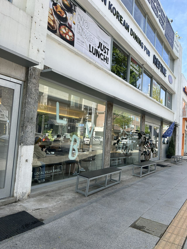 【韓国/梨泰院】朝8時open❣️ハチミツ&チーズが絶品なベーグルcafe🥯