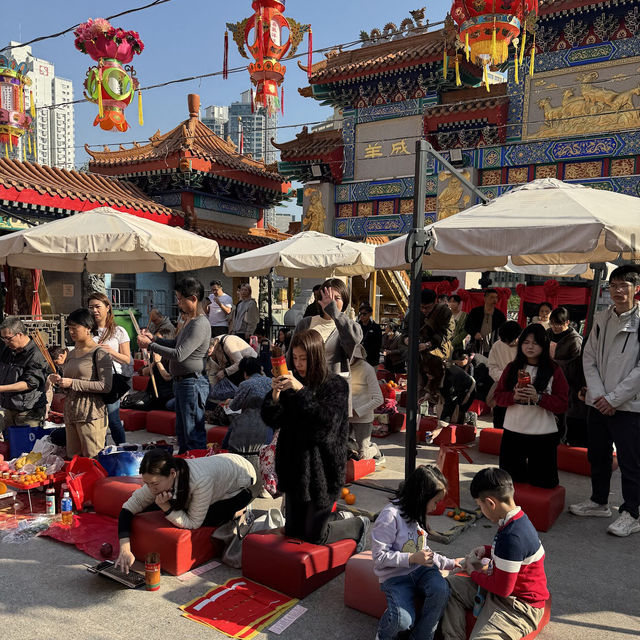 黃大仙祠 (Wong Tai Sin Temple) - 各節慶參拜活動 (Worship during Various Festivals)