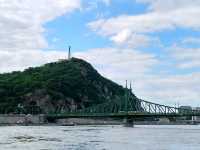 東歐旅遊🥳遊船河體驗💯欣賞匈牙利布達佩斯多瑙河的沿途風景☺️