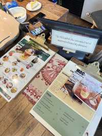 ร้านที่มีชื่อร้านน่ารักมาก •กาแฟผม ขนมเธอ•🍰