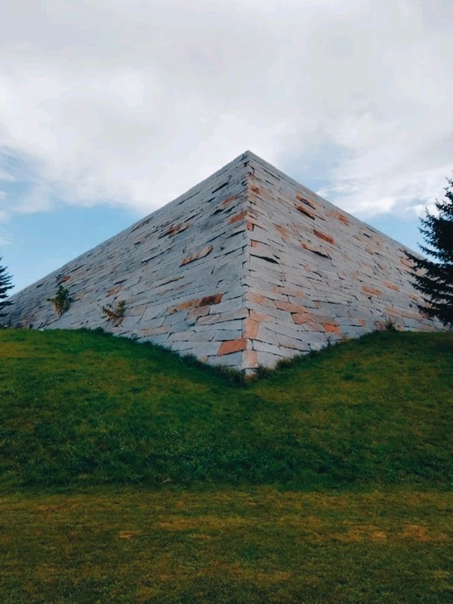MOERENUMA PARK.
