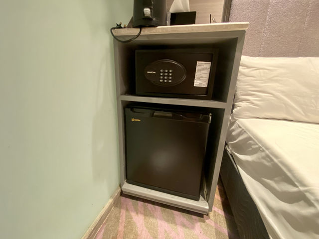 香港荃灣麗絲酒店🏨現代便利的完美選擇✨