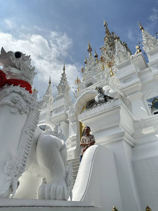 เชียงใหม่ - ลำพูน เส้นทางแสงทองแห่งล้านนา