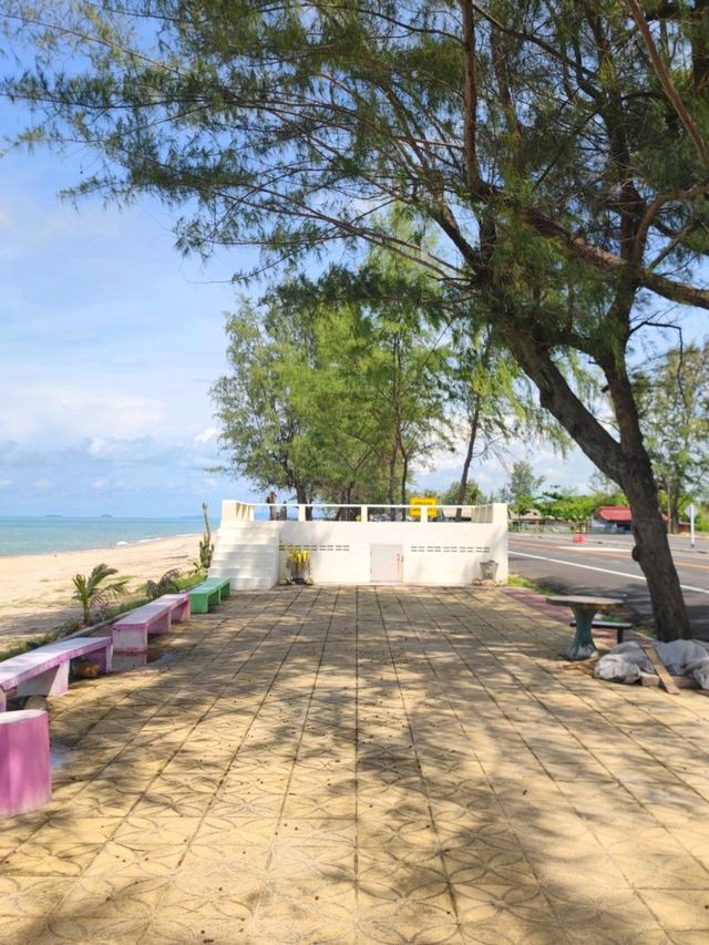 หาดแสนสุข@บ่อแดง สทิงพระ สงขลา