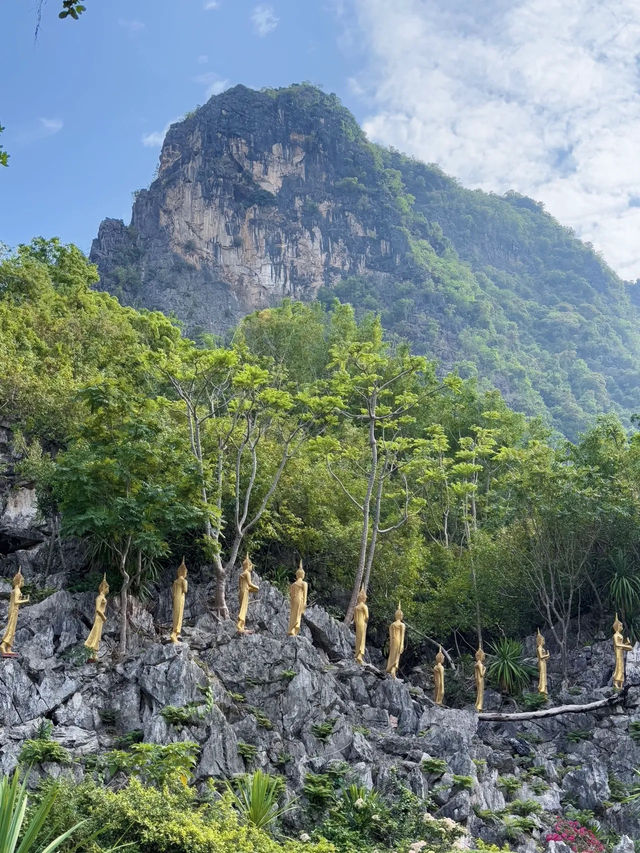 วัดสินไชยาราม วัดสวยแห่งเมืองเฟือง
