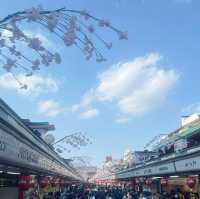 Tradition and Timelessness: A Spiritual Stroll Through Sensoji Temple 🇯🇵
