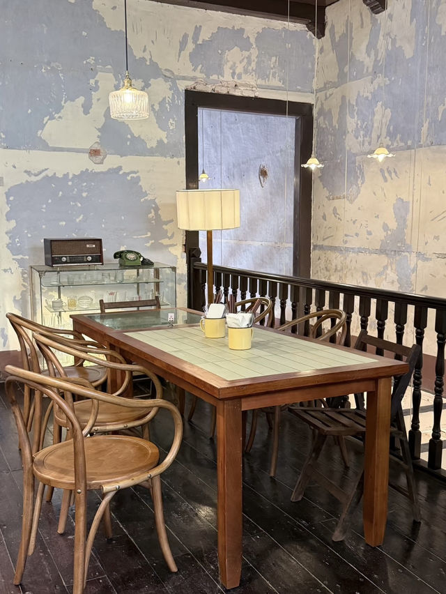 Kopi Harian: Where Mornings Begin on Jonker Street