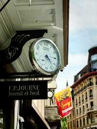 Summer Chic: A Stylish Shopping Day in Zurich