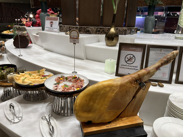 🥩 Wagyu, Foie Gras & More: A Buffet Feast at The Berkeley Dining Room 🍽️