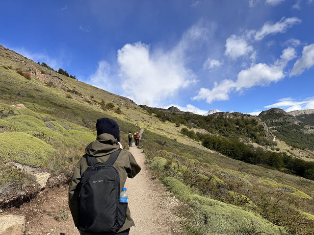 【フィッツロイ登山｜氷河の宝石と尖塔が出迎える、絶景への挑戦】