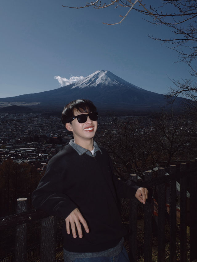 Chureito Pagoda x Mt. Fuji