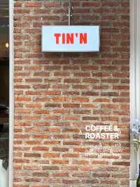 ☕️ TIN’N Café – Spacious, Stylish, and Sweet