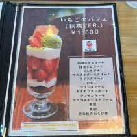 【日本・福岡🇯🇵】いちご好きなら行くべきカフェ🍓