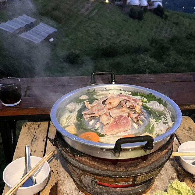 ให้เขาดูแลเธอ “ม่อนแจ่ม” 🏕️