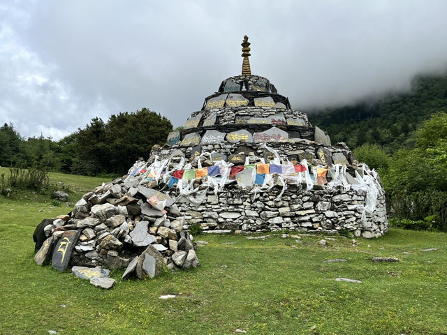  🌈 Qisehai (Seven-Color Lake) at Kangding 🌈