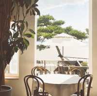 Talkraphy Cafe