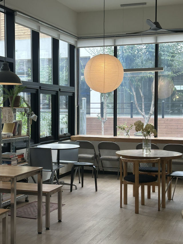 🌿 디저트와 여유의 조화, 청주 Mosshour 🤍✨
