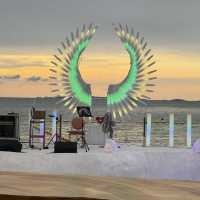 Blue Dragon Cafe and Beach Club