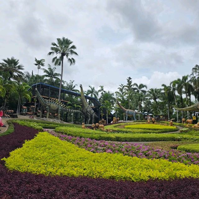Jungle and Dinosaur Surprises at Nong Nooch