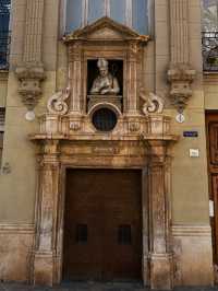 Climb Up Valencia’s Medieval Badass