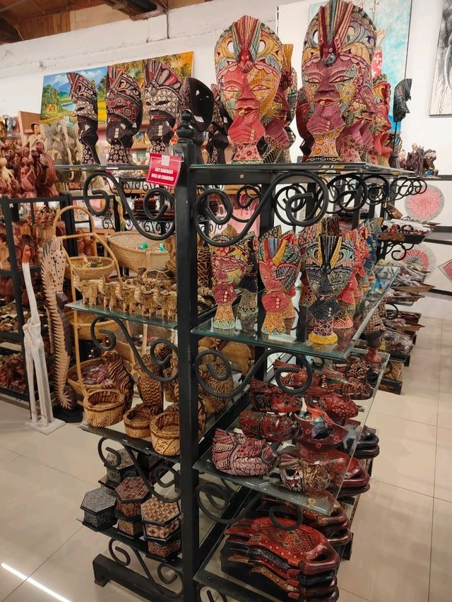 🎨 Review: Bali in Bali – Art & Craft Sanctuary at Bali Collection  
