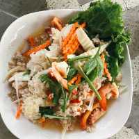 ร้านอาหารบรรยากาศดี ติดริมเขือนสันทราย