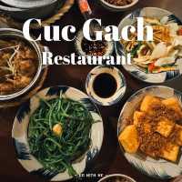 ร้านอาหารเวียดนามแท้ ห้ามพลาด Cuc Gach Restaurant
