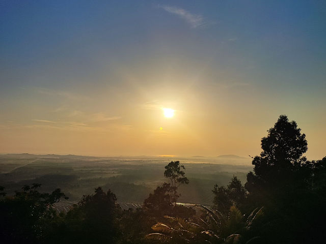 Hiking Bukit Besar, Setiu: Came for the View, Stayed for the Regret 