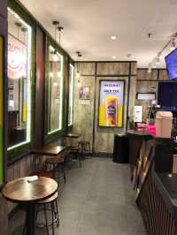 Sipping Summer: Free-Alcohol Spritzes and Mango Bubble Fun