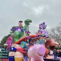 🎠🌈  Shanghai Disneyland  🏰  