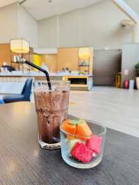 ✈️ Lounge hopping at KLIA