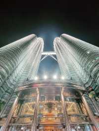 Petronas Twin Towers: Majestic Icon of Modern Architecture