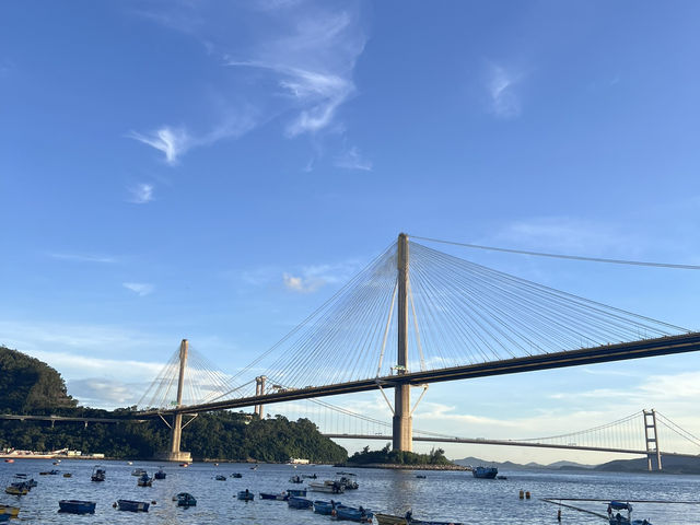 汀九灣泳灘🇭🇰：隱藏在城市邊緣的寧靜天堂