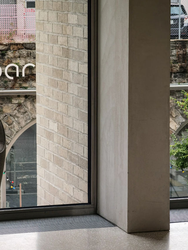 Revolving Around the Beauty of Architecture: Eyes – Switzerland 