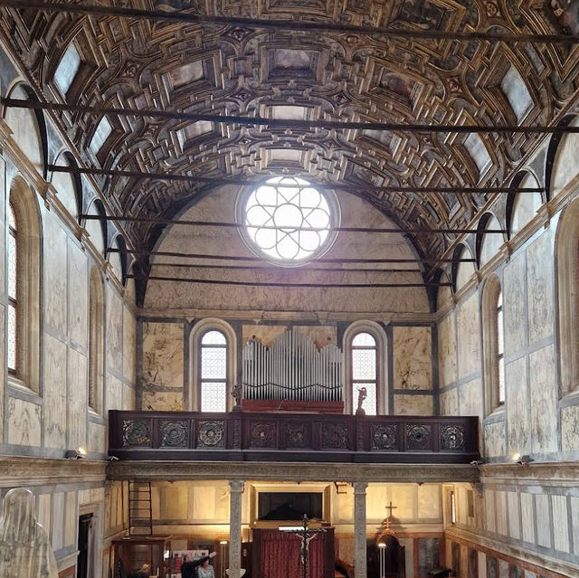 Church of Saint Mary of Miracles – Venice’s  Renaissance Gem