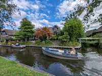 Giethoorn: A Unique Boating Experience