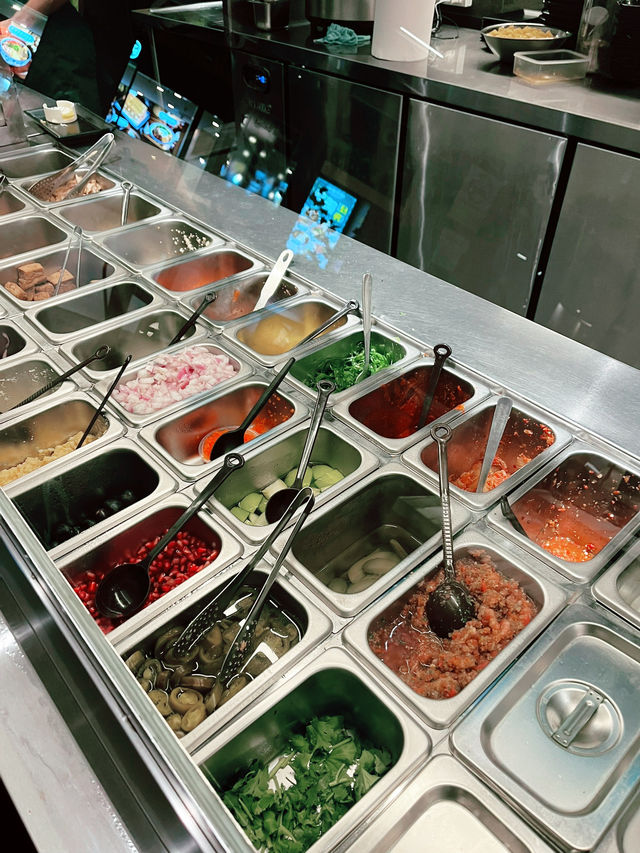 “Eat Fresh & Feel Good at Salad Atelier”