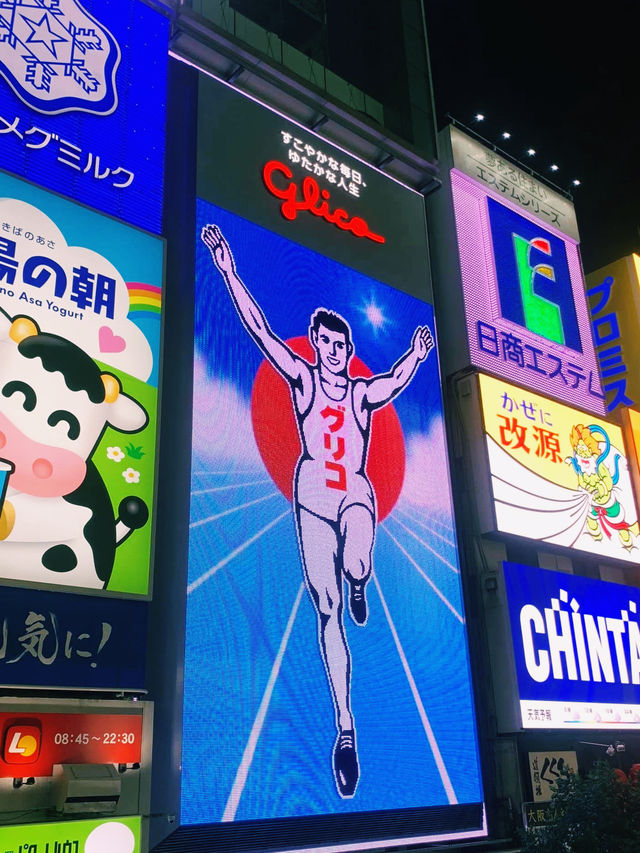 🇯🇵The Many Lights and Colors of Osaka🇯🇵Games and Food shops💕