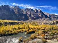 🏔️ “Siliharang Megalith — เส้นทางสายฟ้าที่พาใจสงบ