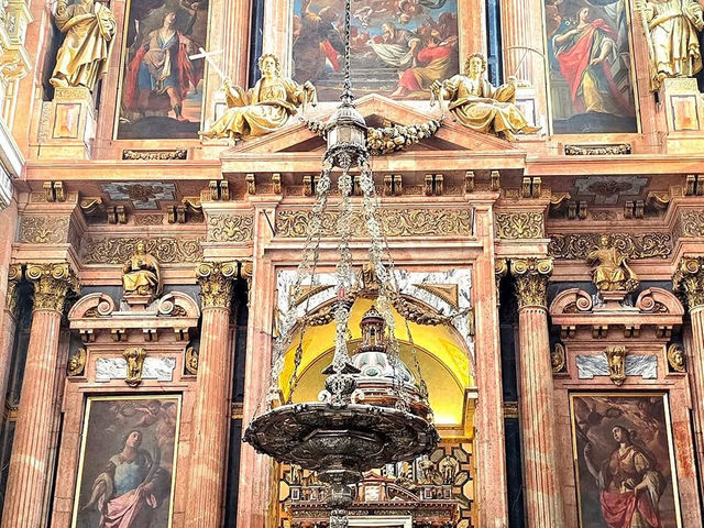 메스키타 대사원, 신앙의 경계에서