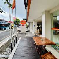 Bali Cozy Retreat in Beautiful Orange Vibe Hotel