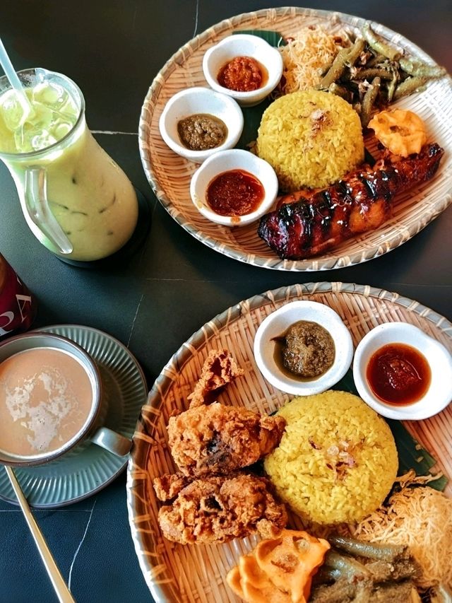 My KK Guide: Comfort, Convenience & Great Dining in Kota Kinabalu.
