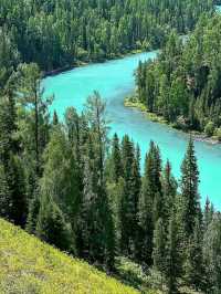“Autumn Glory of Kanas Lake”