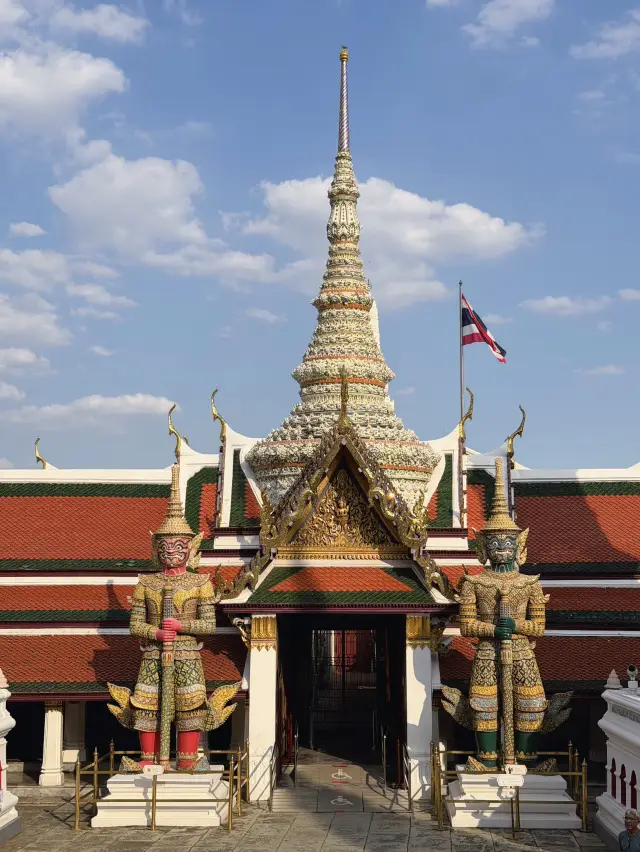 🇹🇭 ทริคคุมงบเที่ยววัดพระแก้ว-พระบรมมหาราชวัง