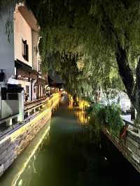 Evening Stroll Along Suzhou’s Historic Guanqian St ✨